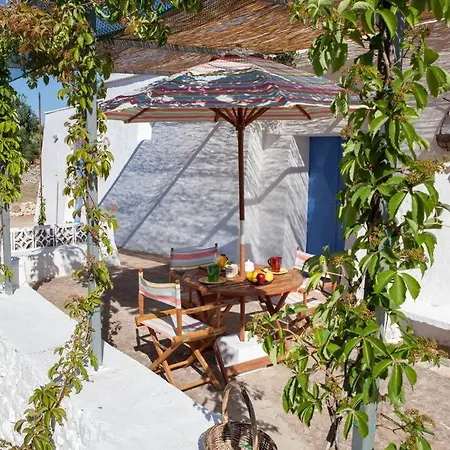 Trullo La Porta Verde, Itria Valley